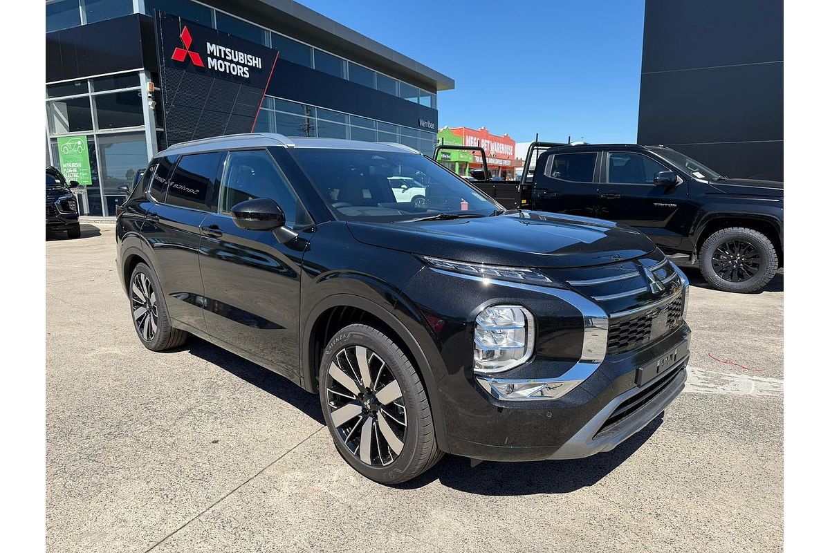 2025 Mitsubishi Outlander Exceed Tourer ZM