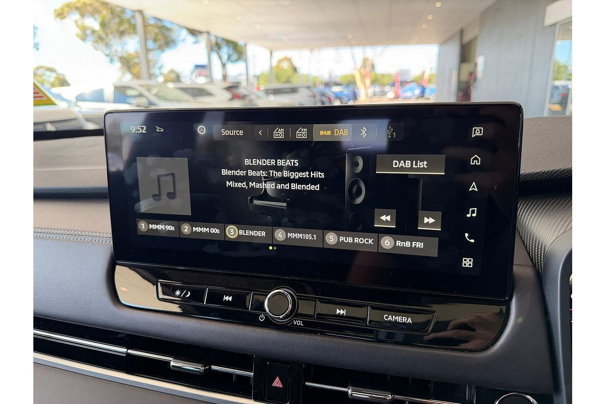 2025 Mitsubishi Outlander Exceed ZM