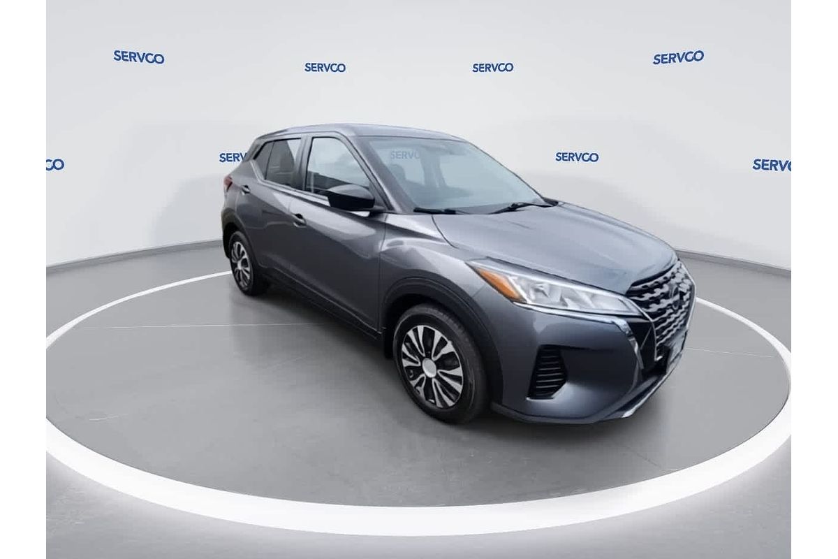 2022 Nissan Kicks S
