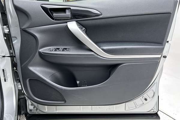 2023 Mitsubishi Eclipse Cross ES YB thumb-18