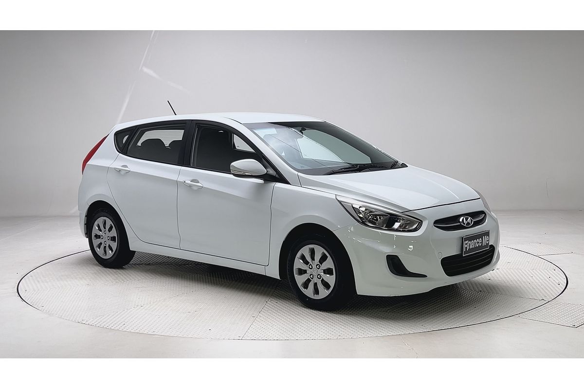 2016 Hyundai Accent Active RB4