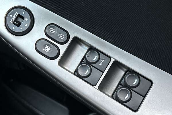 2016 Hyundai Accent Active RB4 thumb-17