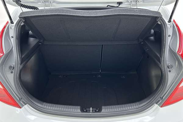 2016 Hyundai Accent Active RB4 thumb-20