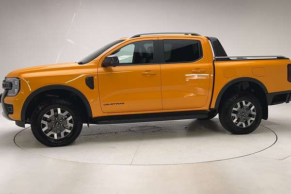 2025 Ford Ranger PHEV Wildtrak 4X4 2.3L thumb-6