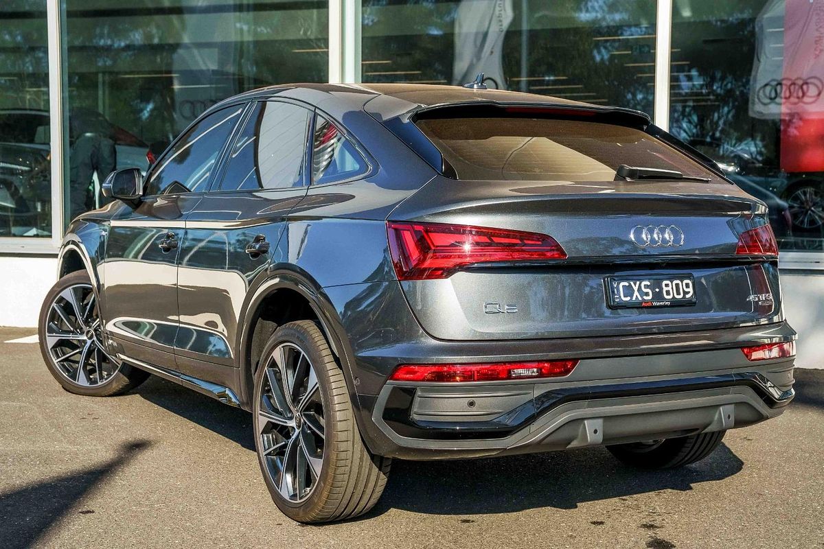 2023 Audi Q5 45 TFSI S line FY