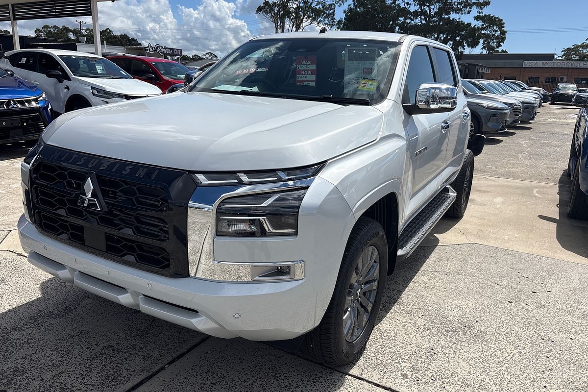 2025 Mitsubishi Triton GLS MV 4X4