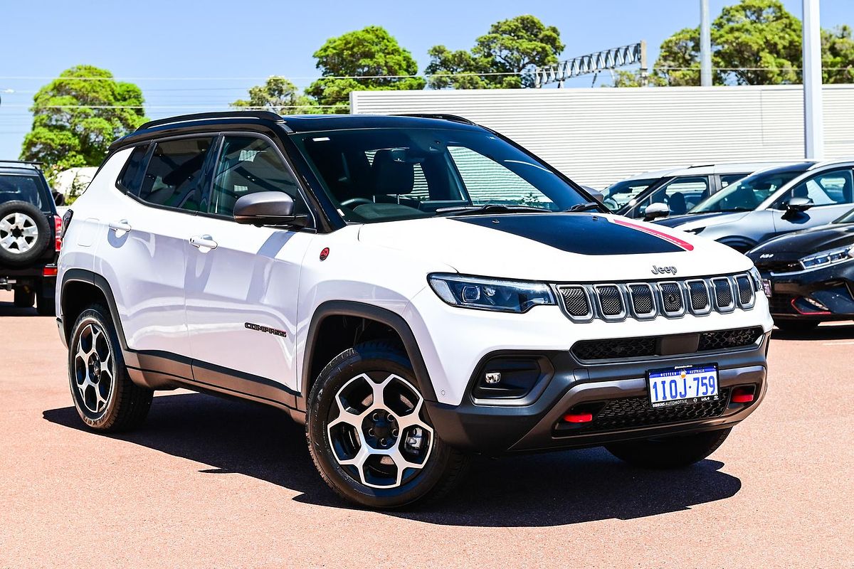 2023 Jeep Compass Trailhawk M6