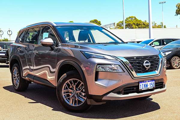 2025 Nissan X-TRAIL ST T33
