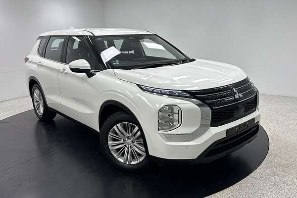 2023 Mitsubishi Outlander Aspire ZM