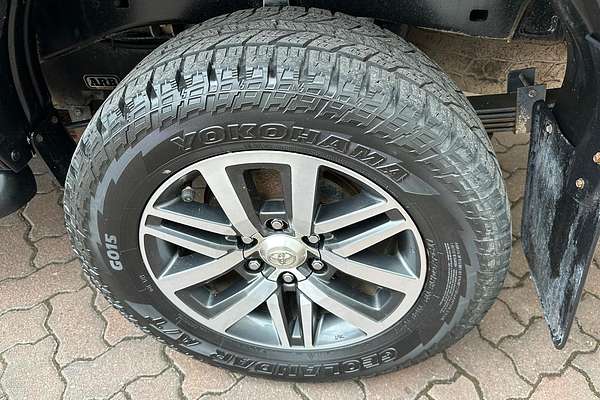 2017 Toyota Hilux SR5 GUN126R 4X4 thumb-16