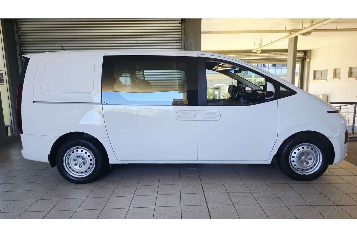 STARIA US4.V2 MY24 LOAD 2S 2.2D LIFTBACK 2.2L DT4 TURBO CDI 8 SP AUTOMATIC SEQUENTIAL 5D VAN 