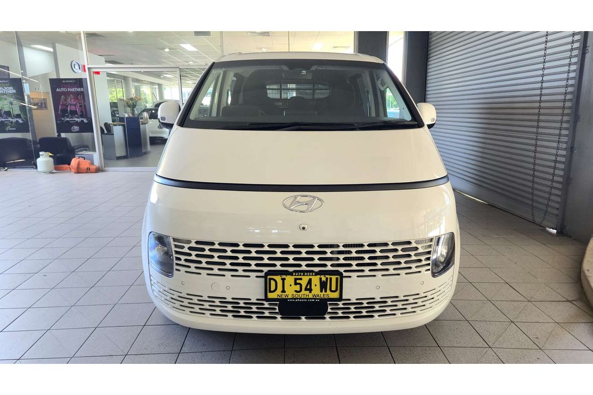 STARIA US4.V2 MY24 LOAD 2S 2.2D LIFTBACK 2.2L DT4 TURBO CDI 8 SP AUTOMATIC SEQUENTIAL 5D VAN 