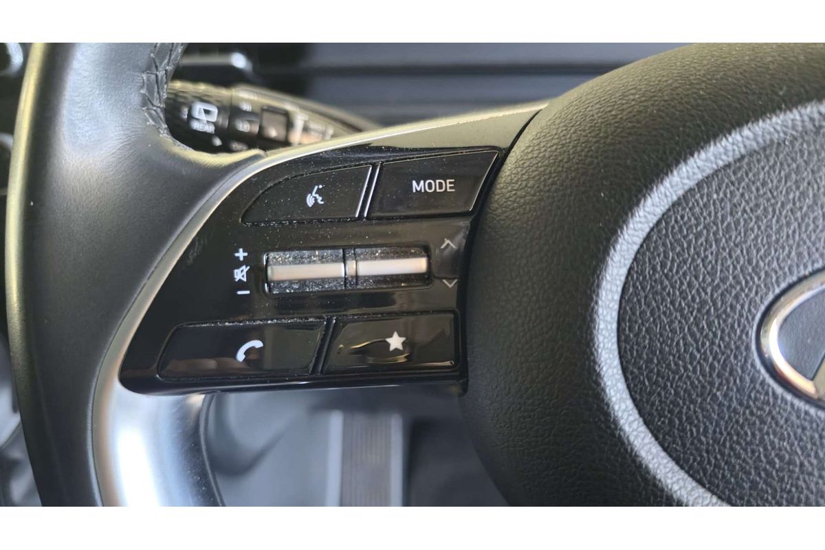 STARIA US4.V2 MY24 LOAD 2S 2.2D LIFTBACK 2.2L DT4 TURBO CDI 8 SP AUTOMATIC SEQUENTIAL 5D VAN 