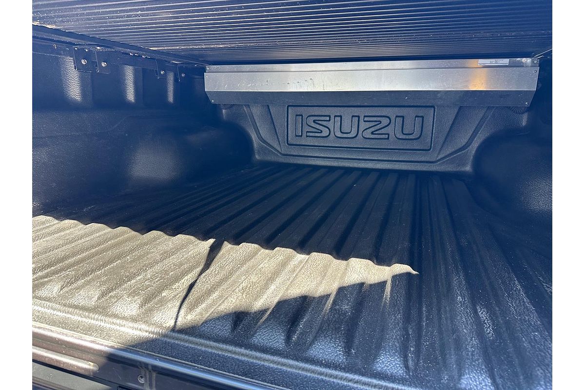 2024 Isuzu D-MAX X-TERRAIN 4X4