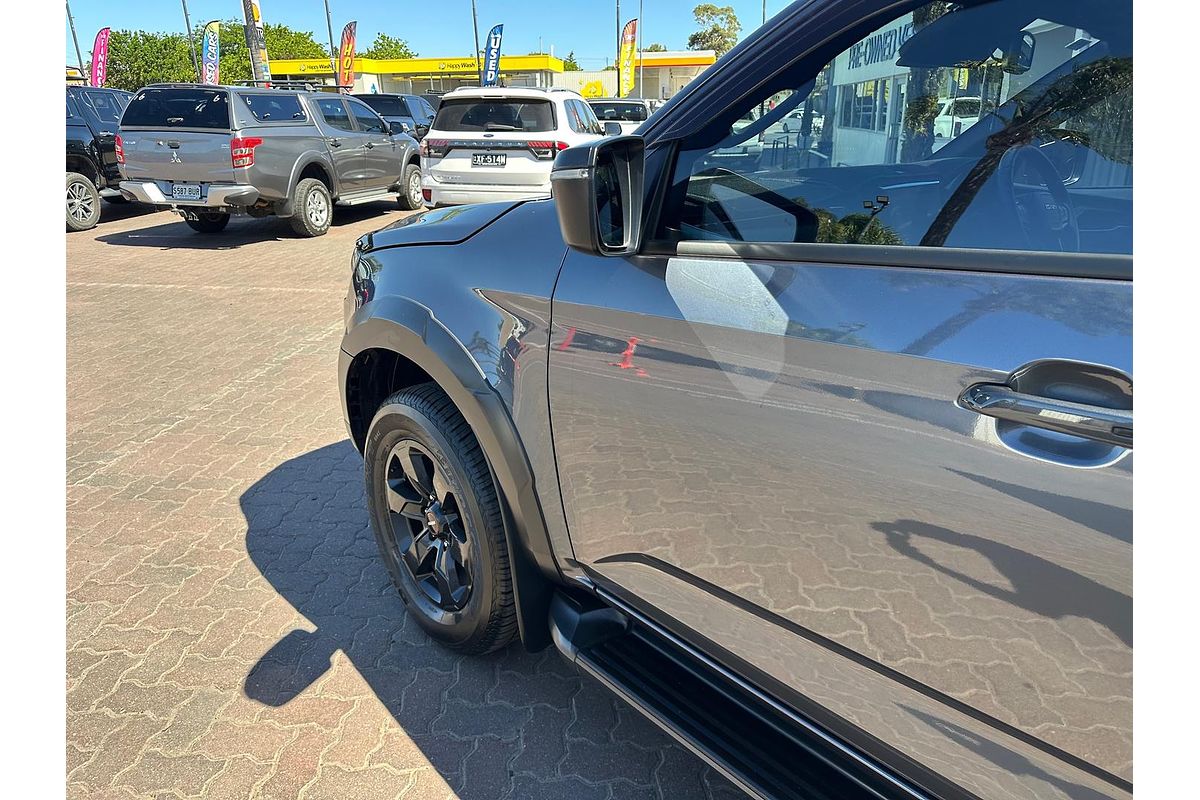 2024 Isuzu D-MAX X-TERRAIN 4X4