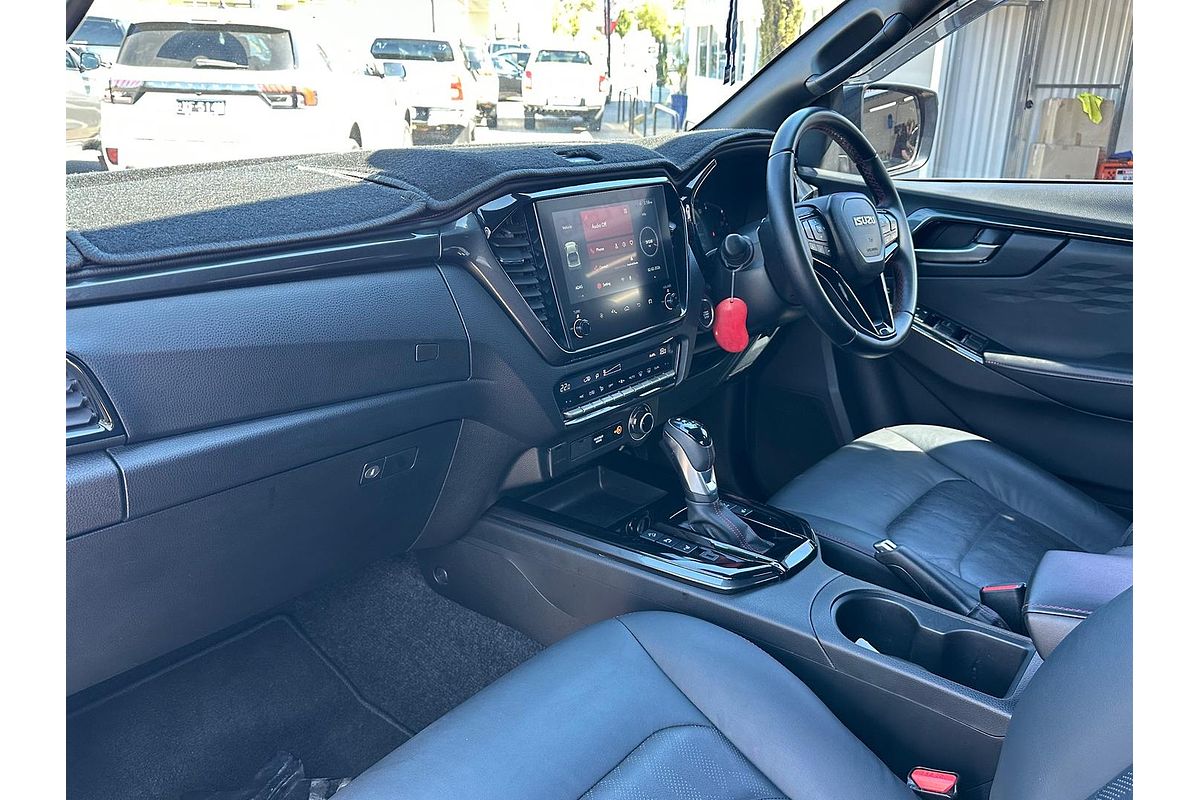 2024 Isuzu D-MAX X-TERRAIN 4X4