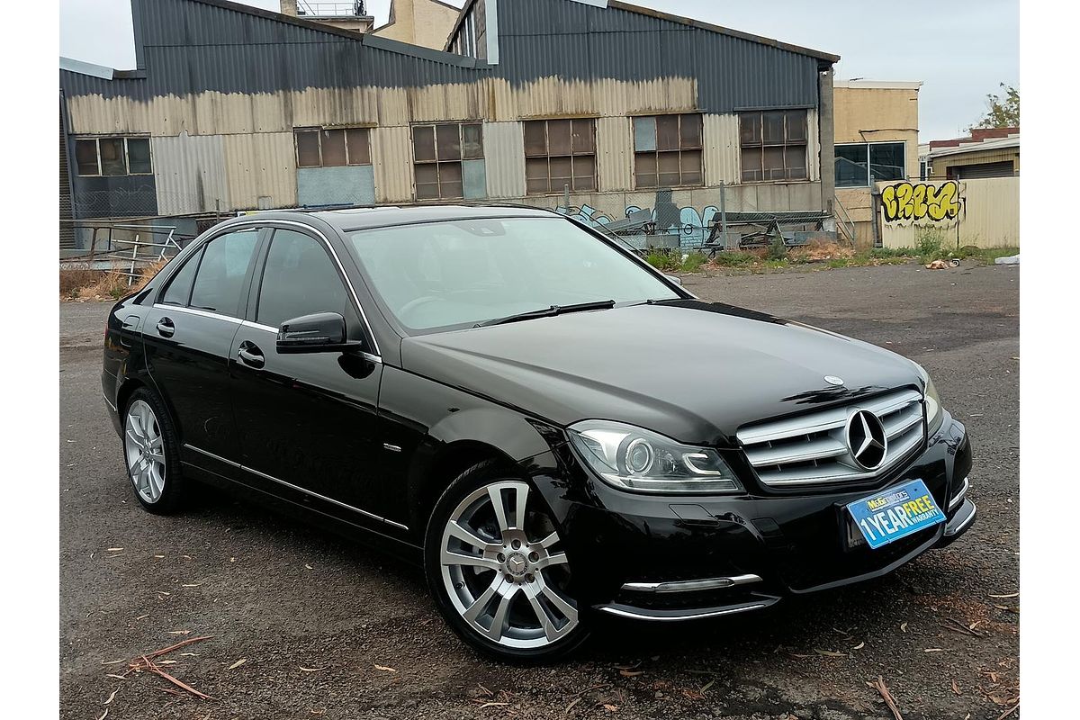 2012 Mercedes-Benz C-Class C250 BlueEFFICIENCY Avantgarde W204
