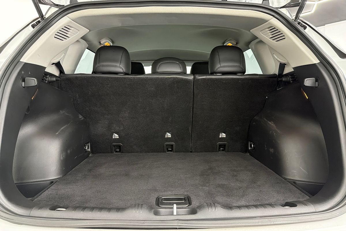 2021 Jeep Compass Launch Edition M6