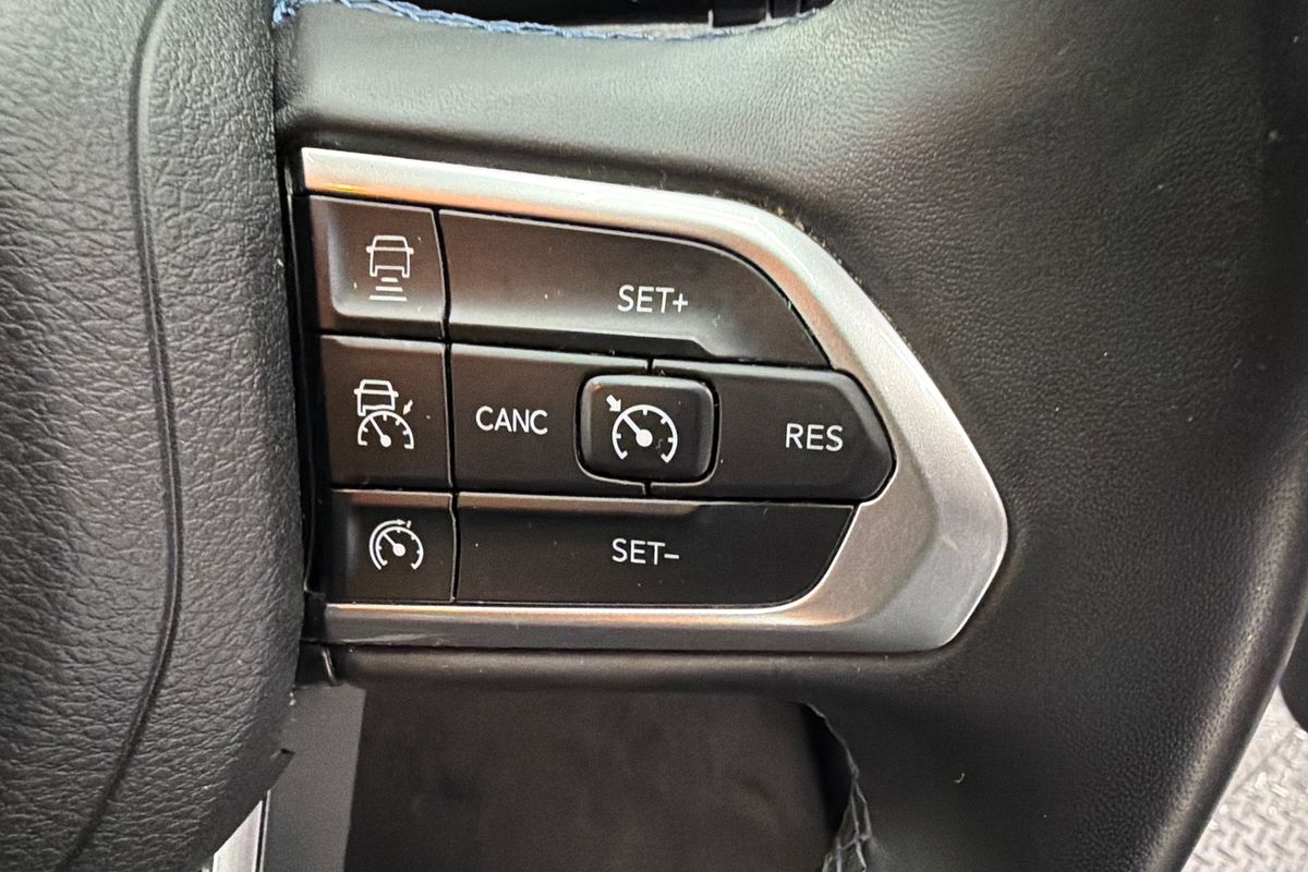 2021 Jeep Compass Launch Edition M6