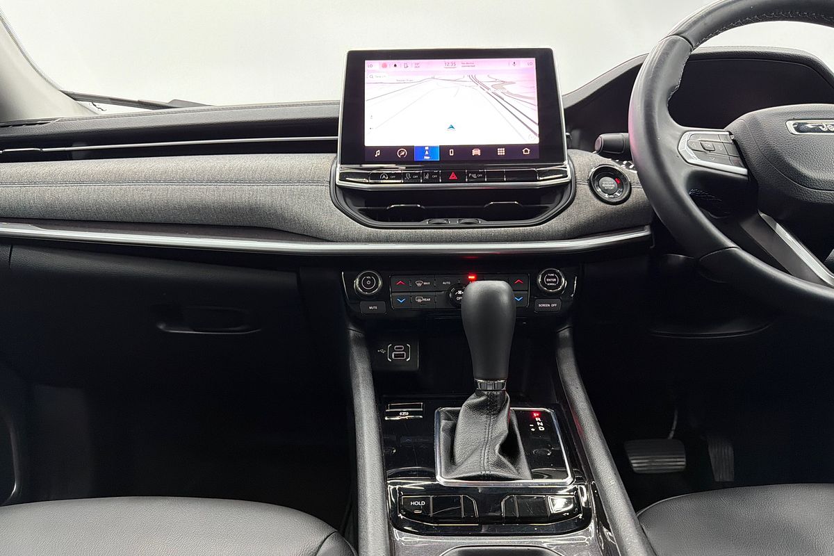 2021 Jeep Compass Launch Edition M6