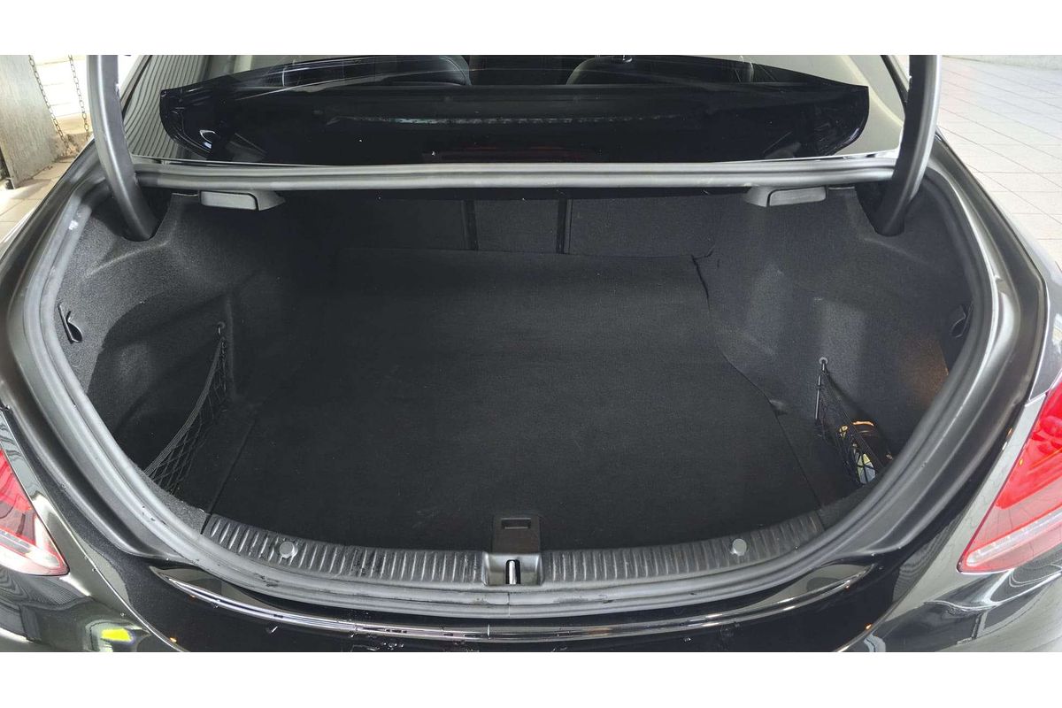 C 205 MY19 C63 AMGS 4.0L V8 TWIN TURBO DIR F/INJ 9 SP AUTOMATIC SEDAN 