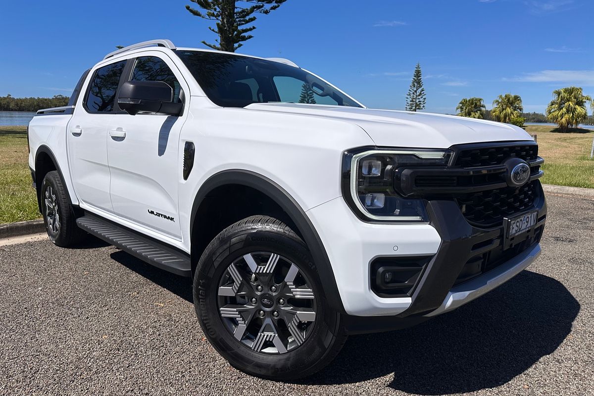 2025 Ford Ranger PHEV Wildtrak  4X4 2.3L
