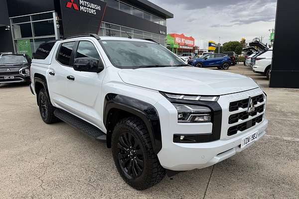 2025 Mitsubishi Triton GSR MV 4X4