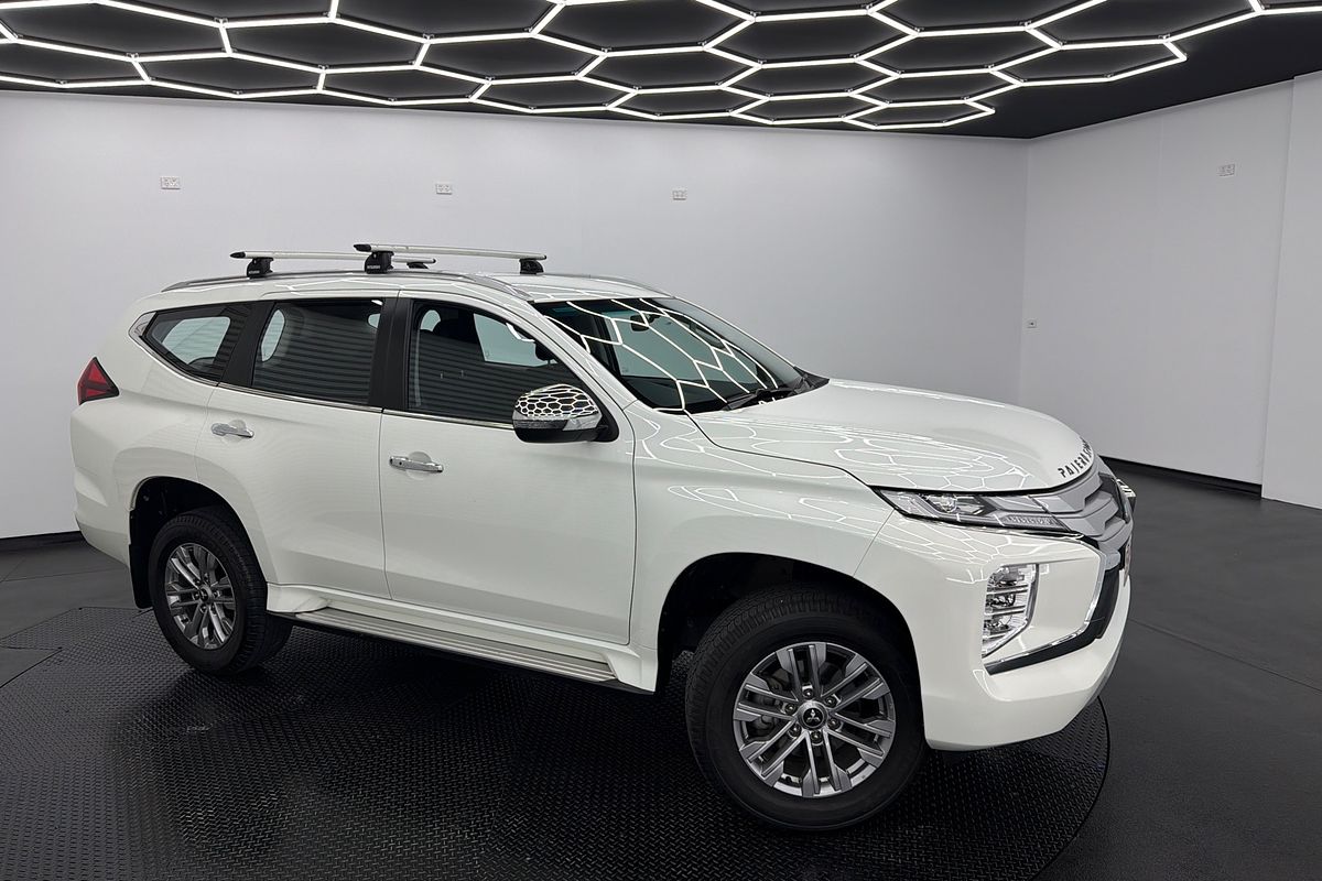 2022 Mitsubishi Pajero Sport GLX QF