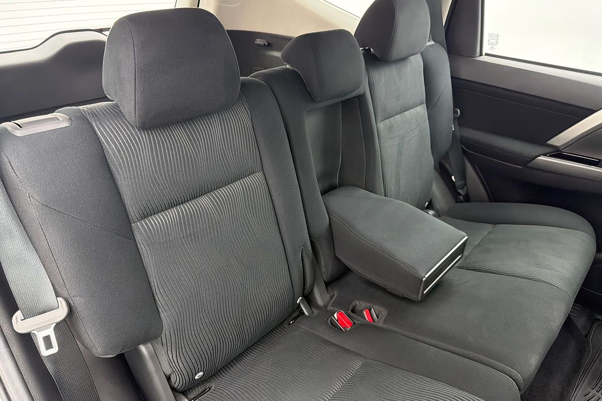 2022 Mitsubishi Pajero Sport GLX QF