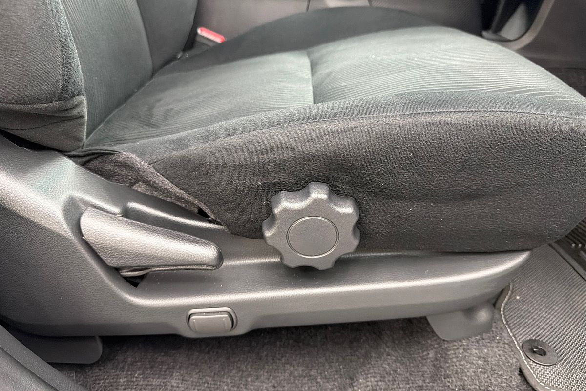 2022 Mitsubishi Pajero Sport GLX QF