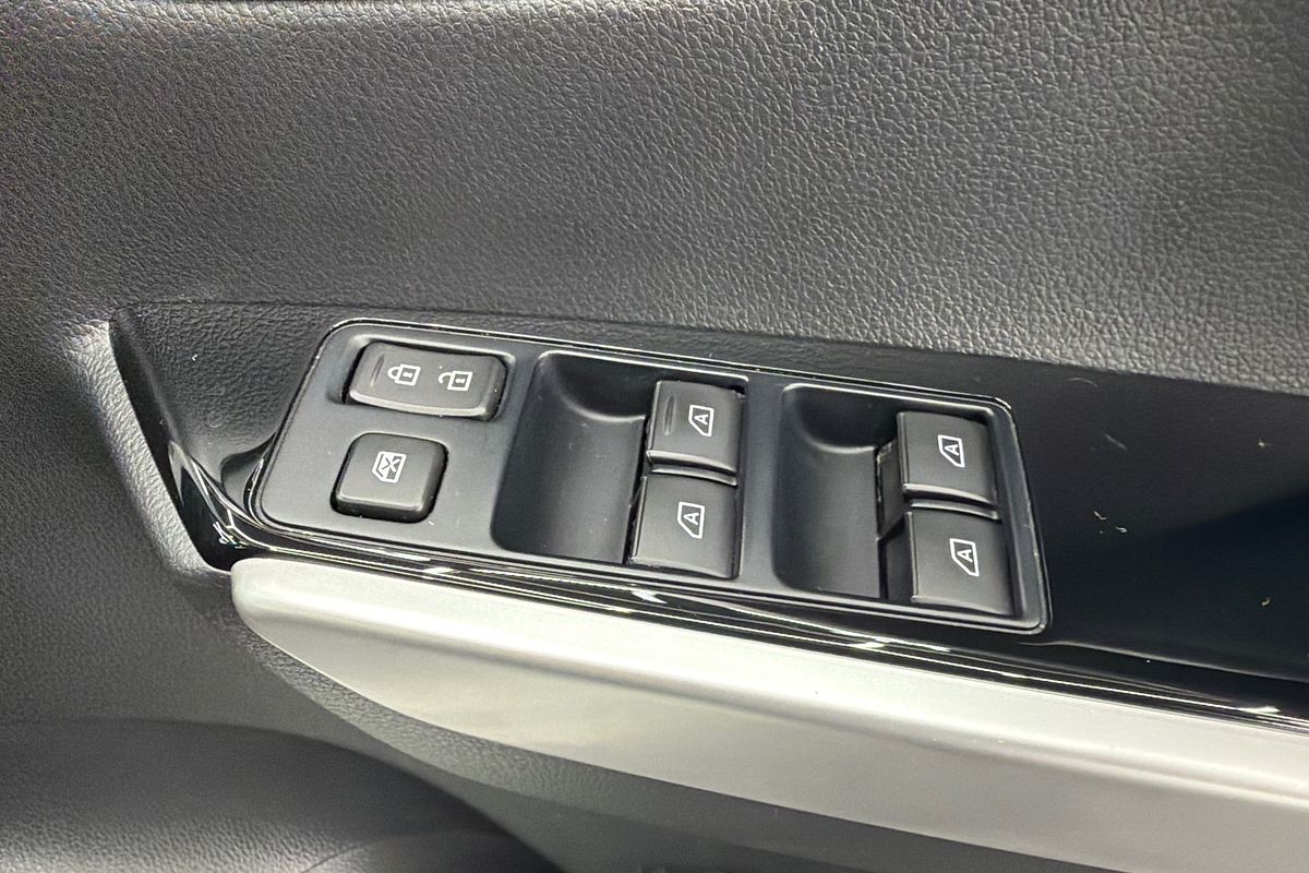 2022 Mitsubishi Pajero Sport GLX QF