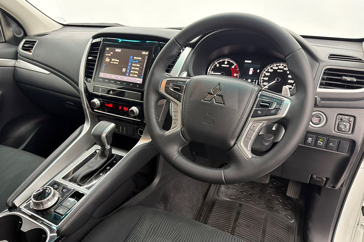 2022 Mitsubishi Pajero Sport GLX QF