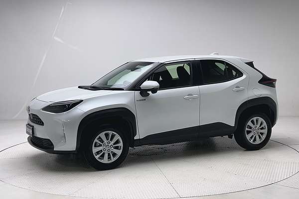 2023 Toyota Yaris Cross GX MXPJ10R thumb-3