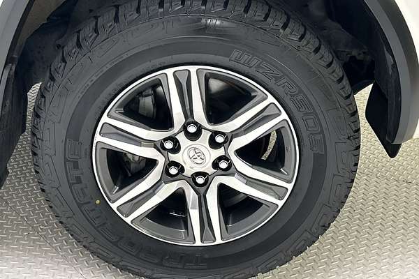 2018 Toyota Fortuner GXL GUN156R thumb-9