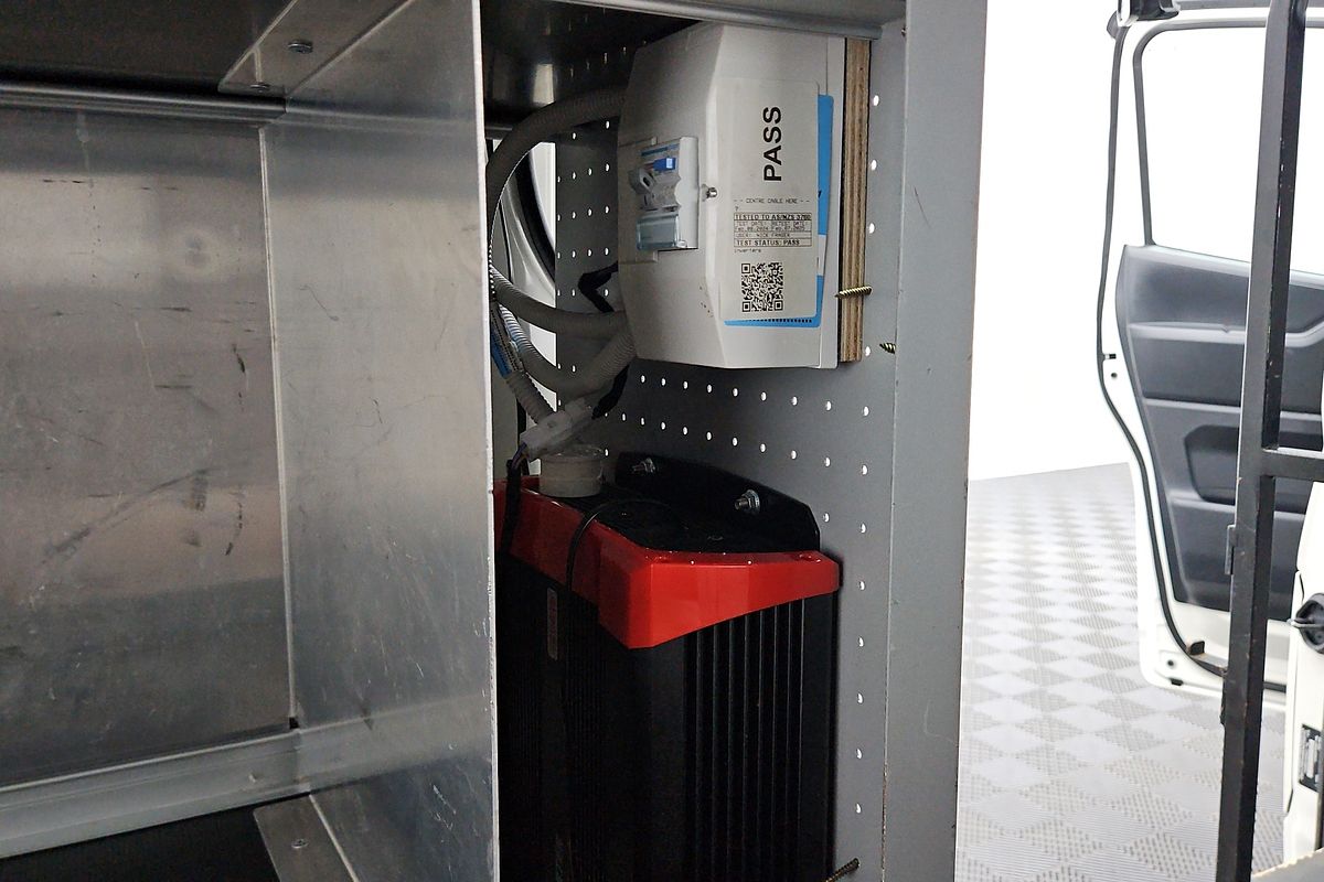 2019 Toyota Hiace GDH300R LWB