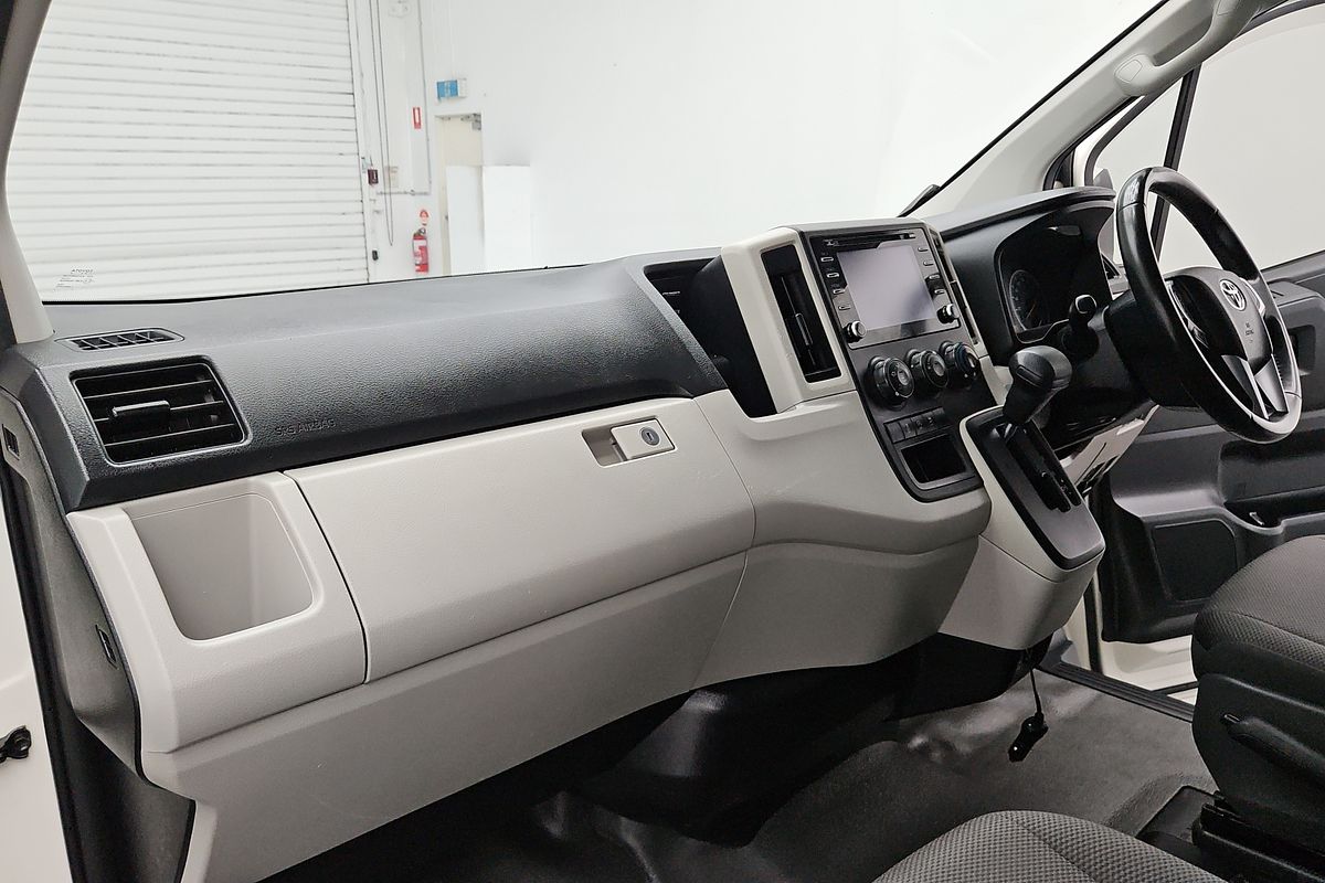 2019 Toyota Hiace GDH300R LWB