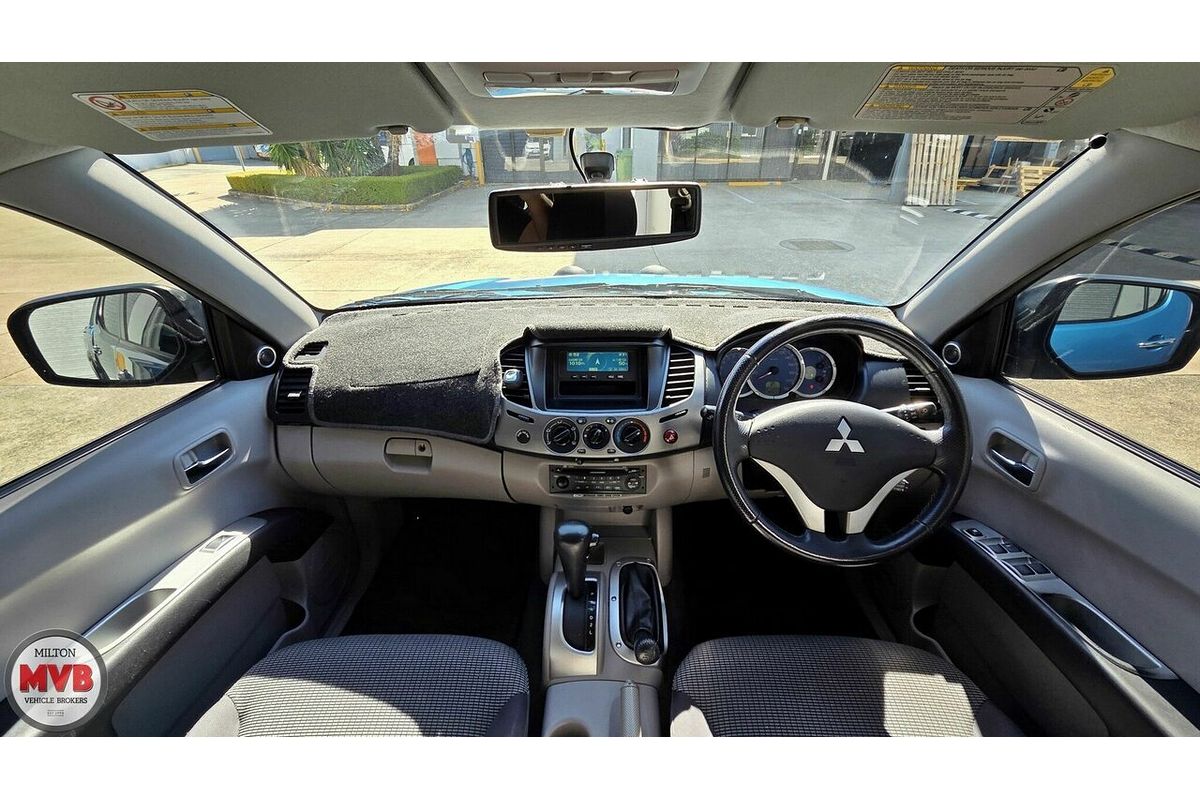 2009 Mitsubishi Triton GLX-R ML 4X4