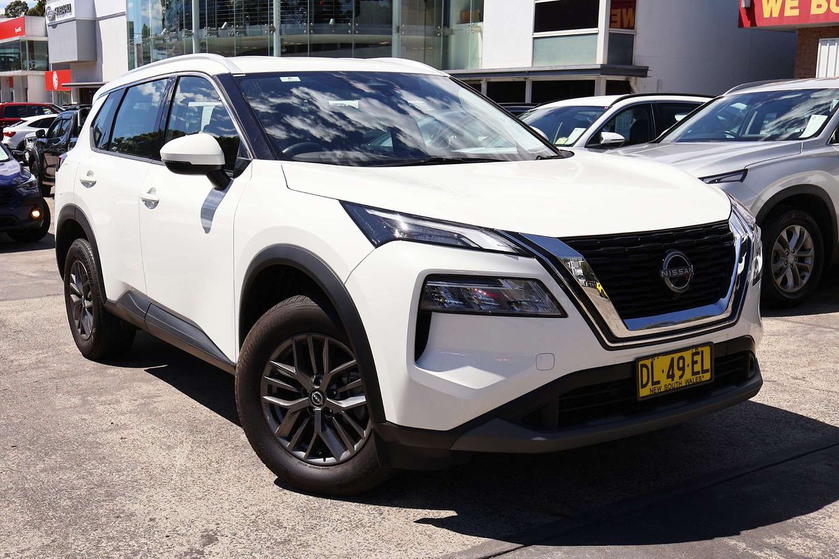 2024 Nissan X-TRAIL ST T33