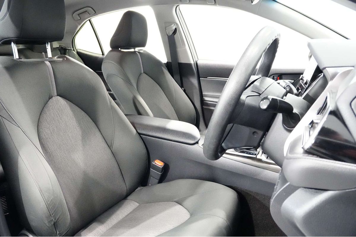 2021 Toyota Camry Ascent AXVH70R