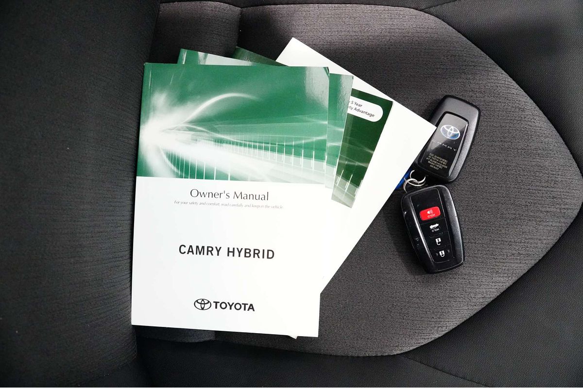 2021 Toyota Camry Ascent AXVH70R