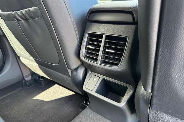 2025 Kia Seltos Sport+ SP2 PE thumb-9