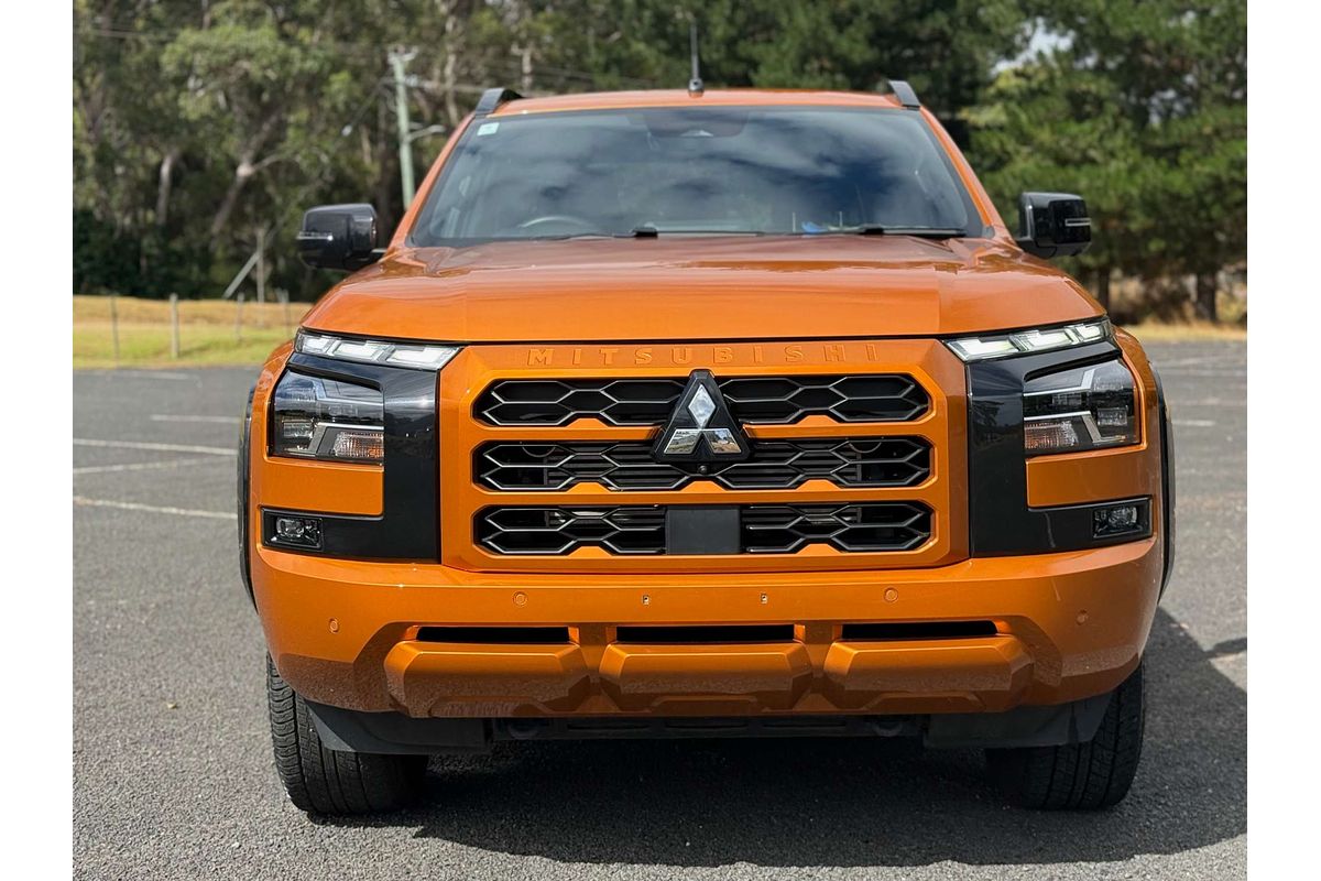 2024 Mitsubishi Triton GSR MV 4X4