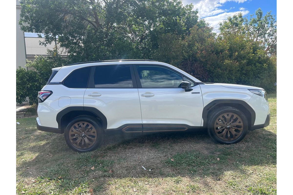 2025 Subaru Forester Hybrid Sport S6