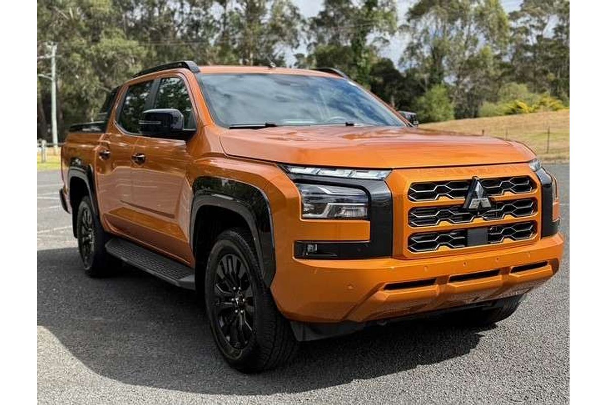 2024 Mitsubishi Triton GSR MV 4X4