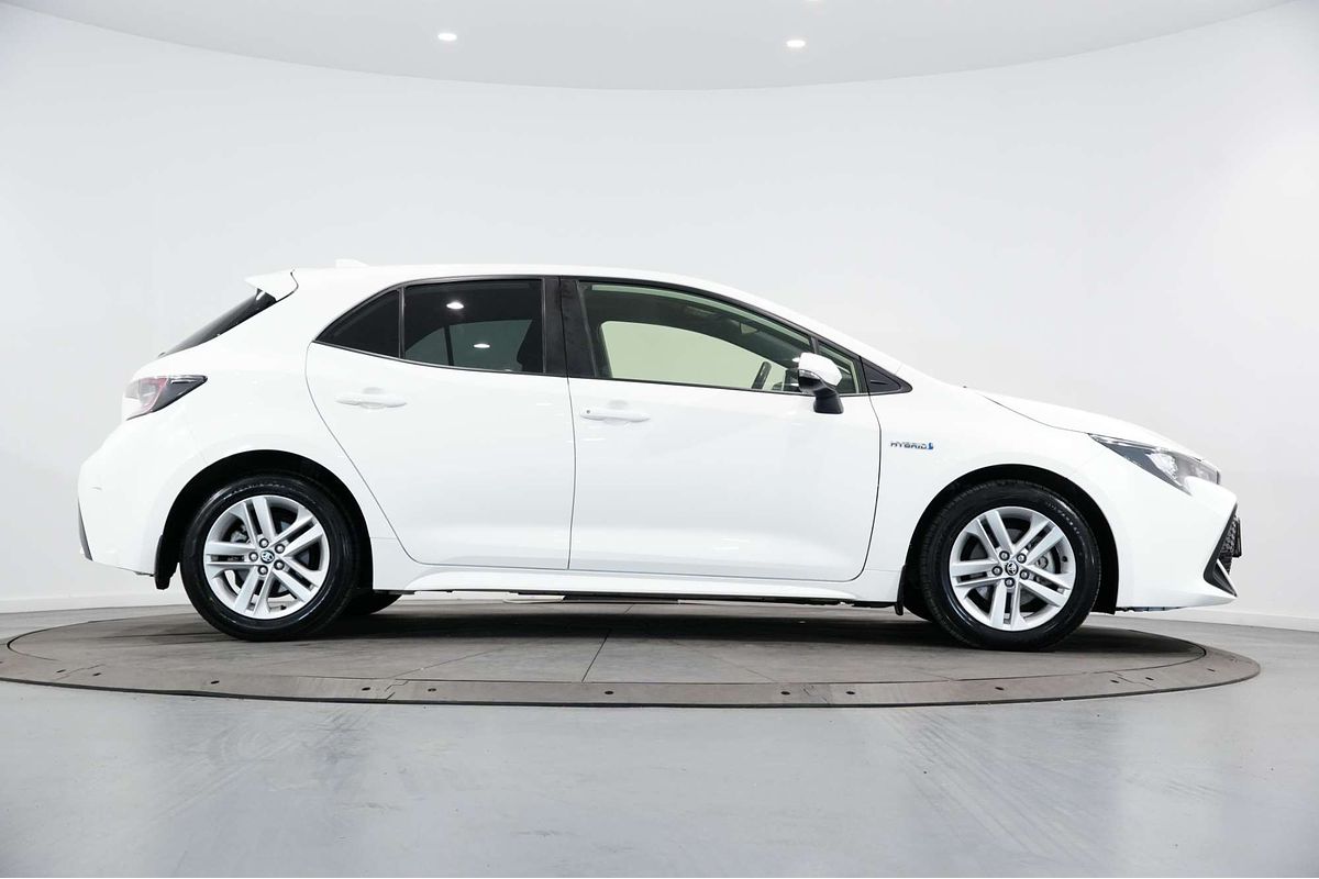 2022 Toyota Corolla Ascent Sport Hybrid ZWE211R