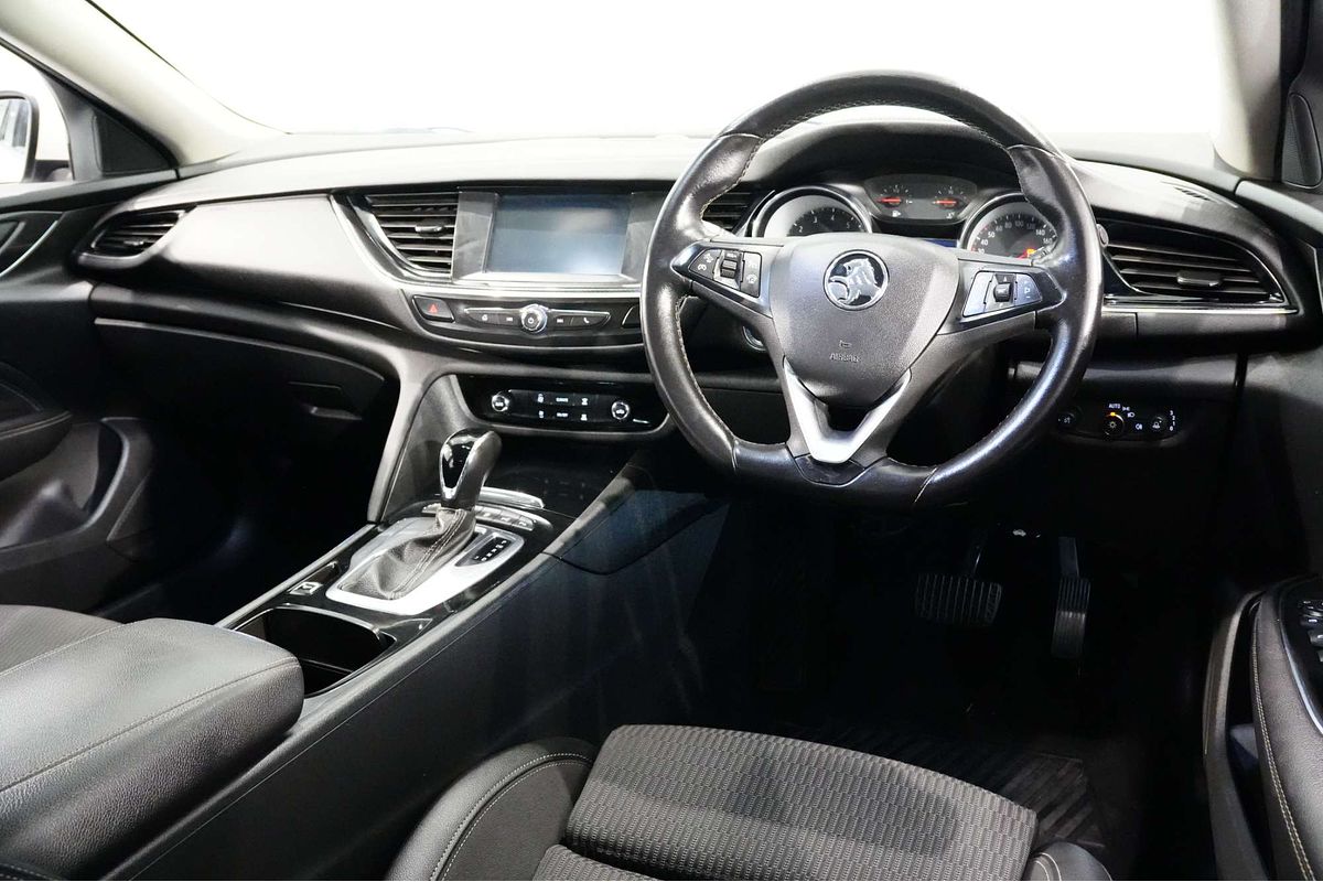 2018 Holden Commodore RS ZB