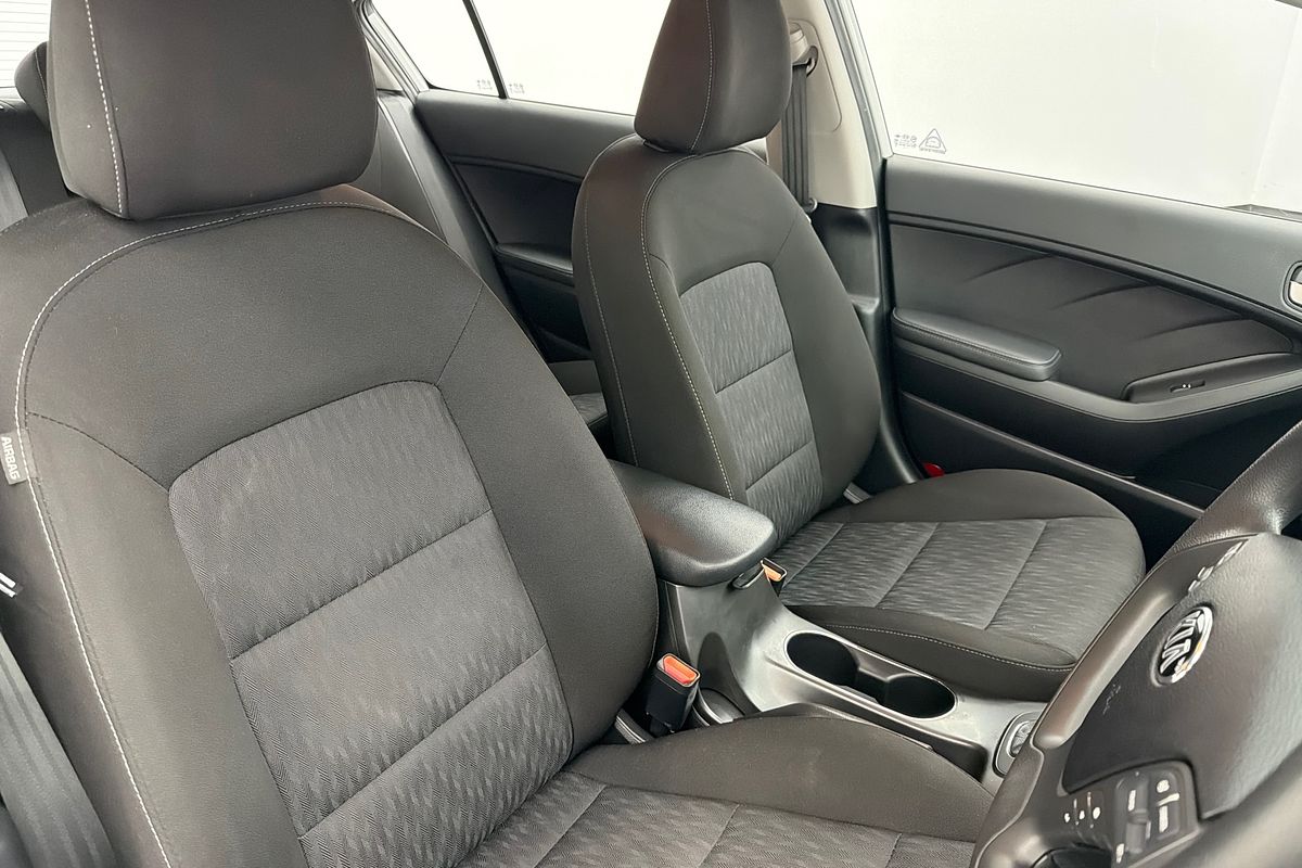 2015 Kia Cerato S YD