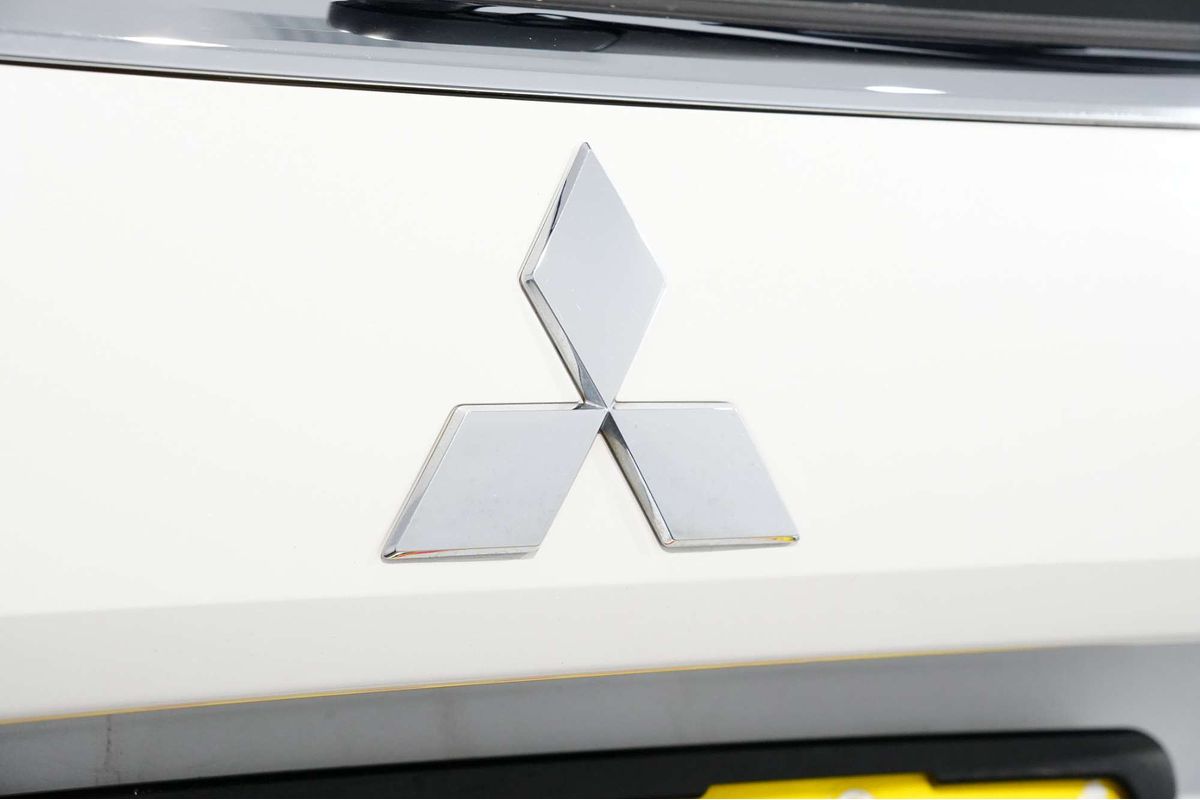 2018 Mitsubishi Outlander ES ADAS ZL