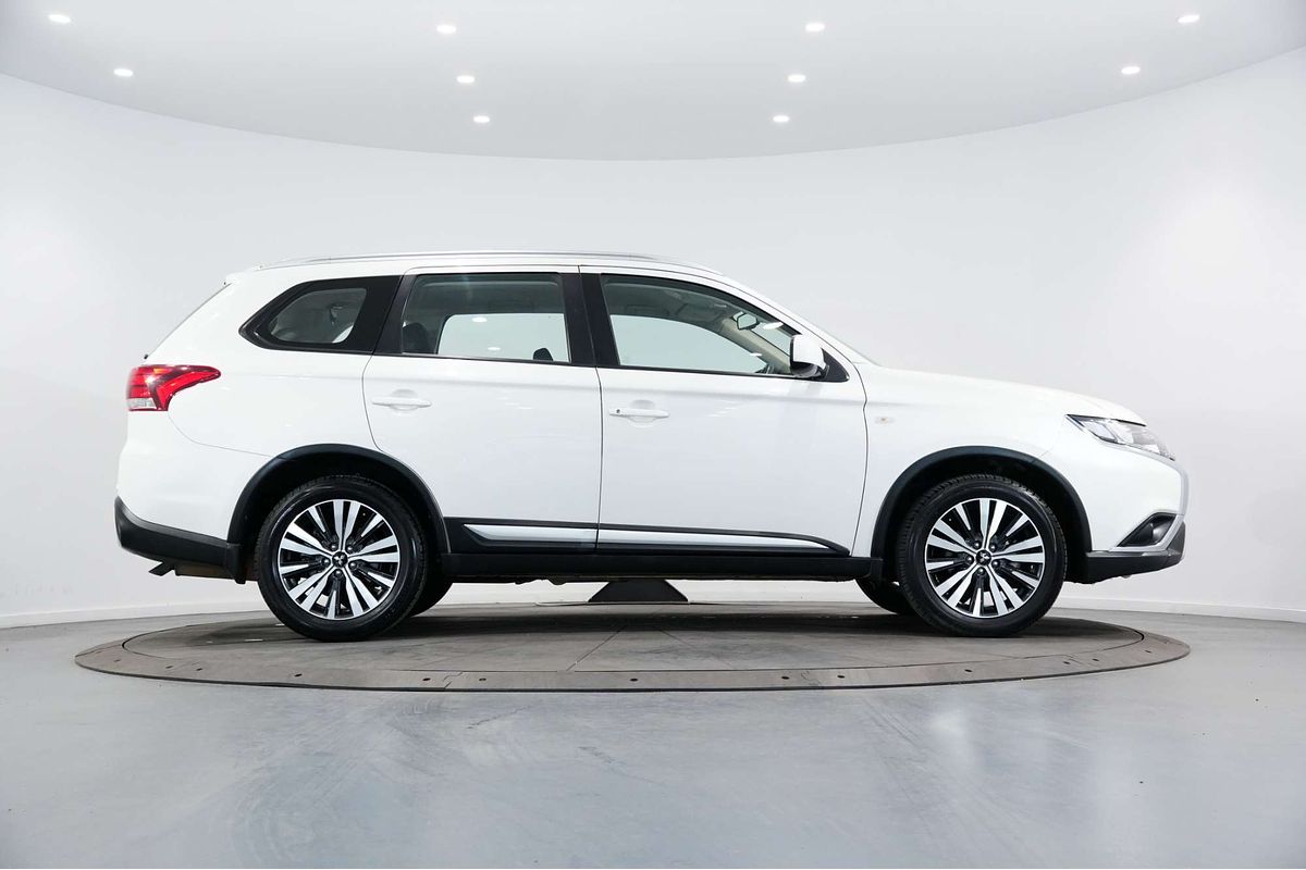 2018 Mitsubishi Outlander ES ADAS ZL