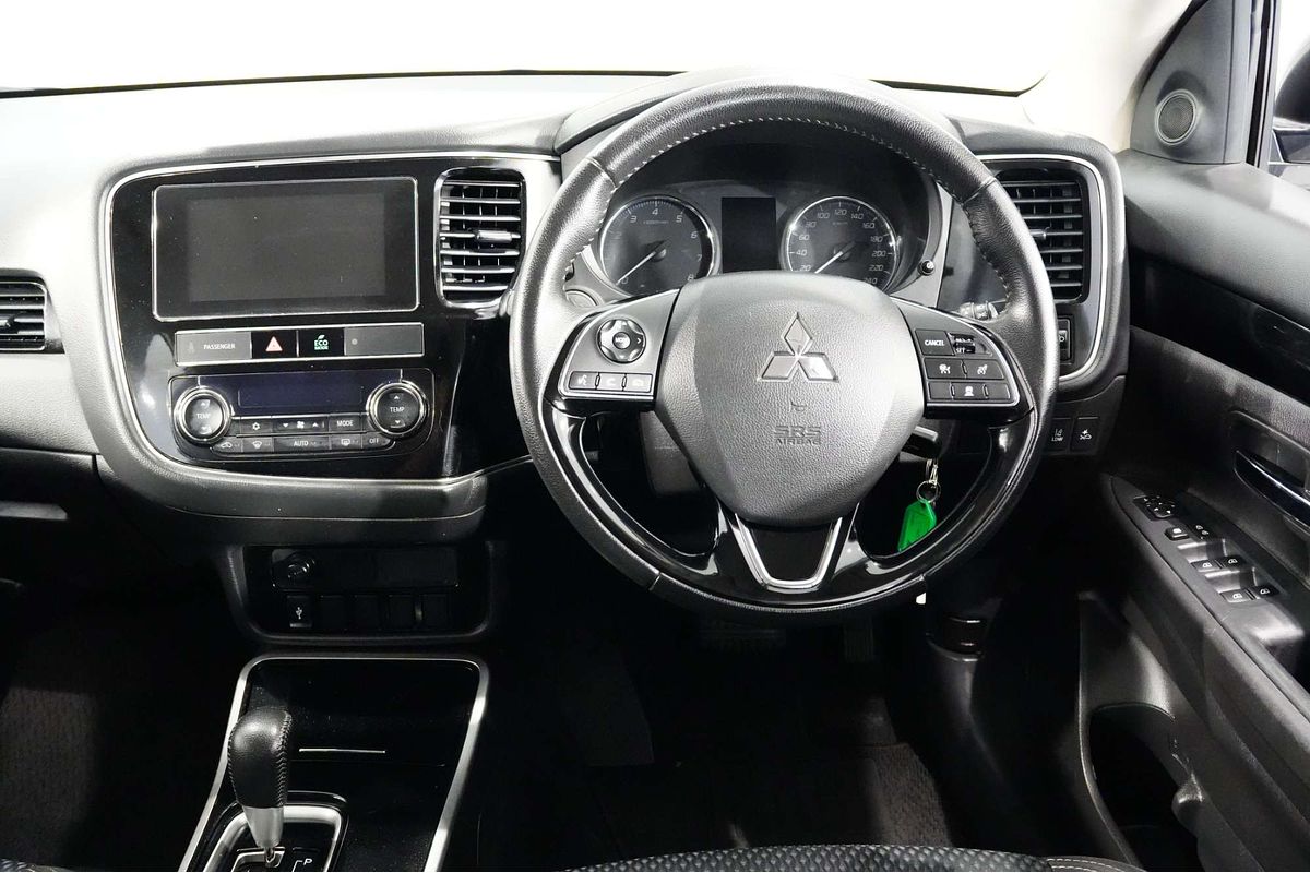 2018 Mitsubishi Outlander ES ADAS ZL